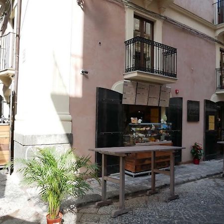 Vuciata Apartments Catania Ngoại thất bức ảnh